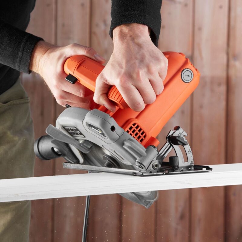 Fierastrau circular Black&Decker, CS1250LKA, 1250 W, 190X16, 65 mm, 2 discuri - Fierastraie pendulare/sabie si circulare - Simple Tools