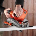 Fierastrau circular Black&Decker, CS1550, 1500 W, 65 mm - Fierastraie pendulare/sabie si circulare - Simple Tools