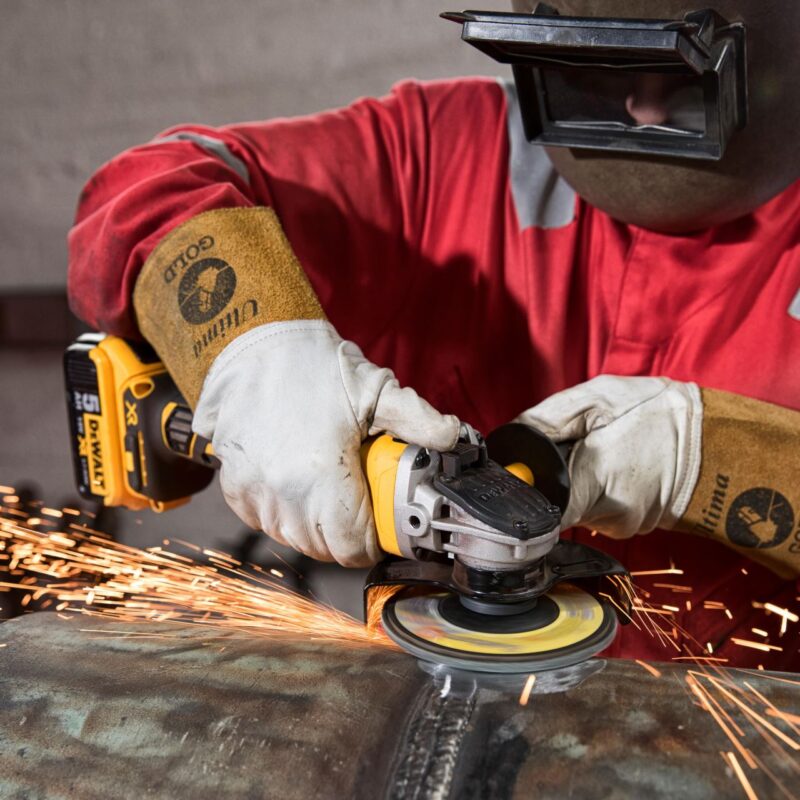 Polizor unghiular DeWalt, DCG405P2, 125 mm, 2 acumulatori XR Li-Ion 18 V 5.0 Ah - Polizoare unghiulare si de banc - Simple Tools