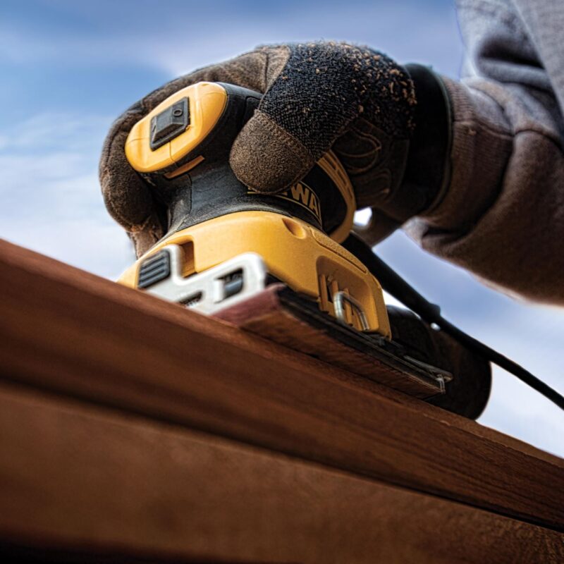 Slefuitor orbital cu talpa dreptunghiulara DeWalt, DWE6411, 140 x 115 mm - Scule electrice - Simple Tools