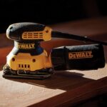Slefuitor orbital cu talpa dreptunghiulara DeWalt, DWE6411, 140 x 115 mm - Scule electrice - Simple Tools