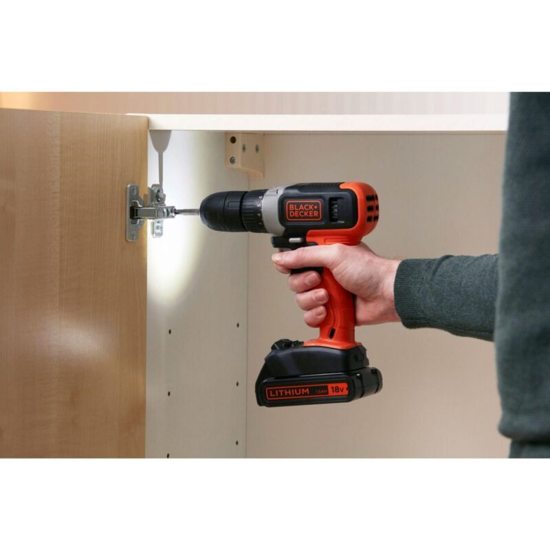 Masina de gaurit si insurubat Black&Decker, BCD001C1, acumulator LI-ION 1.5Ah 18V, cutie de transport - Masini de gaurit si insurubat cu acumulator - Simple Tools