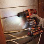 Masina de gaurit si insurubat Black&Decker, BDCDD186KB, 2 acumulatori LI-ION 1.5Ah 18V, cutie pentru transport - Masini de gaurit si insurubat cu acumulator - Simple Tools