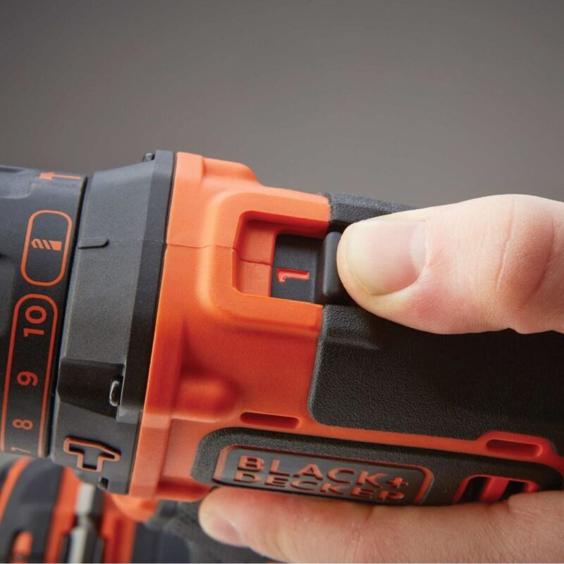 Masina de gaurit si insurubat Black&Decker, BDCHD18, acumulator LI-ION 1.5Ah 18V - Masini de gaurit si insurubat cu acumulator - Simple Tools