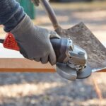 Polizor unghiular Black&Decker, BEG220, 900W 125 mm - Polizoare unghiulare si de banc - Simple Tools