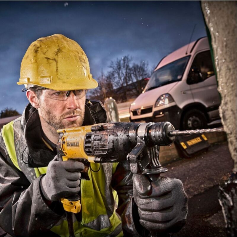 Ciocan rotopercutor DeWalt SDS-PLUS, D25133K-QS 3 moduri 800 W - Ciocane rotopercutoare si demolatoare - Simple Tools