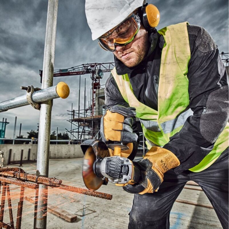 Polizor unghiular DeWalt, DCG406N, 125 mm, acumulator XR Li-Ion sau Flexvolt 18 V (acumulatorul nu este inclus), motor fara perii - Polizoare unghiulare si de banc - Simple Tools