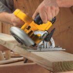 Fierastrau circular DeWalt, DWE575K, disc 190 mm, 1600 W - Fierastraie pendulare/sabie si circulare - Simple Tools