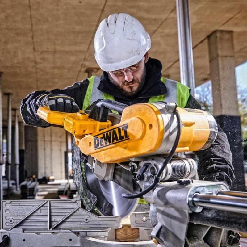 Fierastrau circular stationar DeWalt, DWS780-QS, disc 305 mm, 1675 W - Fierastraie pendulare/sabie si circulare - Simple Tools