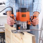Masina de frezat Black&Decker, KW1200E, 1200 W, 6.35 mm, 8 accesorii, viteza variabila - Scule electrice - Simple Tools