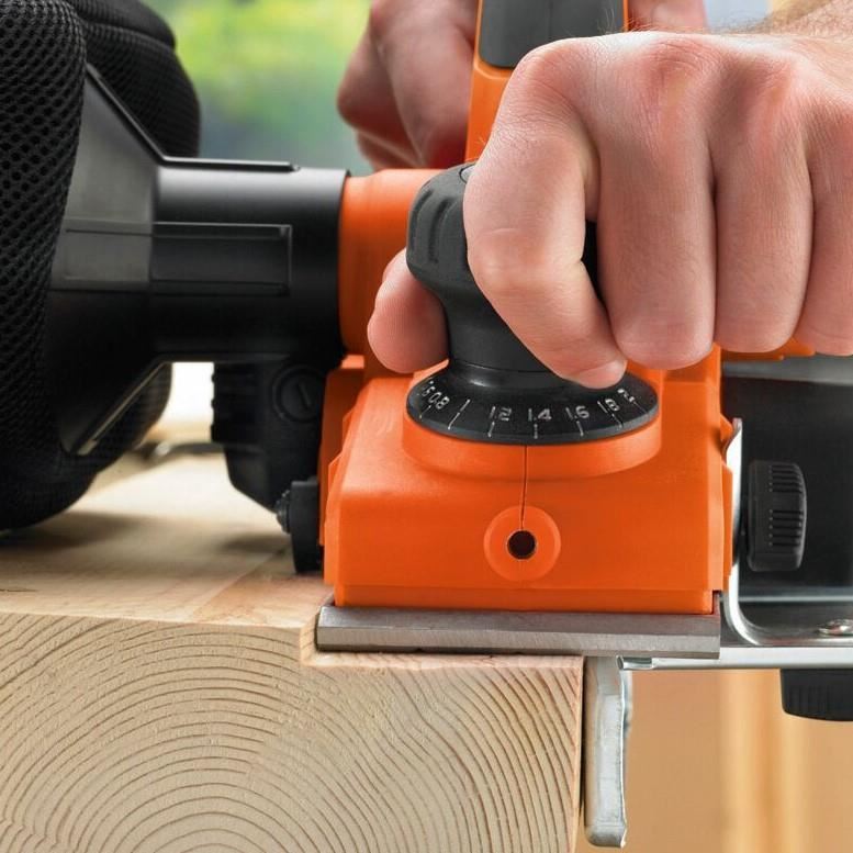 Rindea electrica Black&Decker, KW750K, 750 W - Scule electrice - Simple Tools