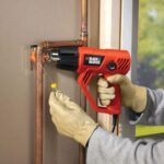 Suflanta cu aer cald Black&Decker, KX2001, 2000W - Pistoale de lipit/feon si plita - Simple Tools