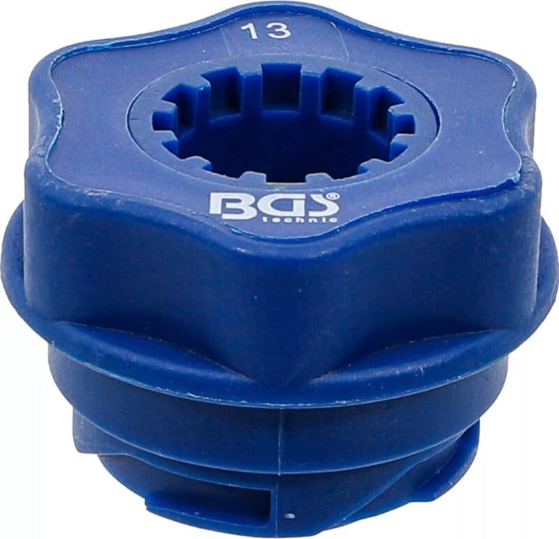 Adaptor pentru schimb de ulei la motoare Audi A3