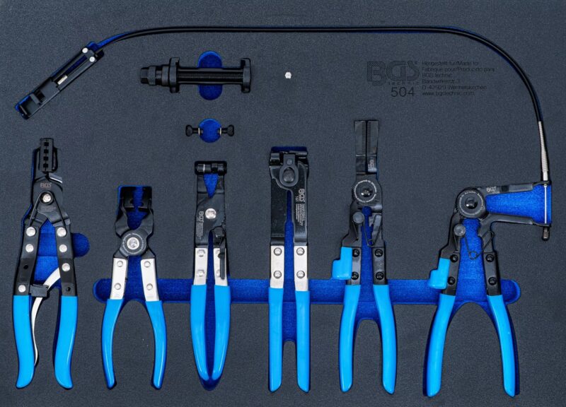 Set clesti pentru coliere metalice